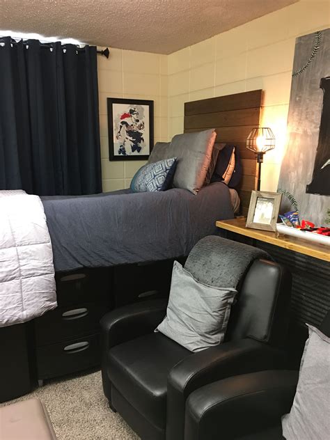 Transforming Your Dorm Room: A Stylish Guide for the Modern Guy