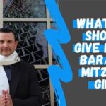 How Much Should You Give at a Bat Mitzvah? Factors to Consider When Giving a Gift Conclusion