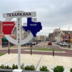 How Far is Texarkana from Arlington, Texas?