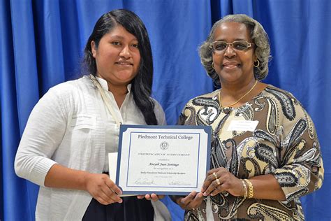 Bailey Foundation Scholarship: Empowering Students to Revolutionize the Future