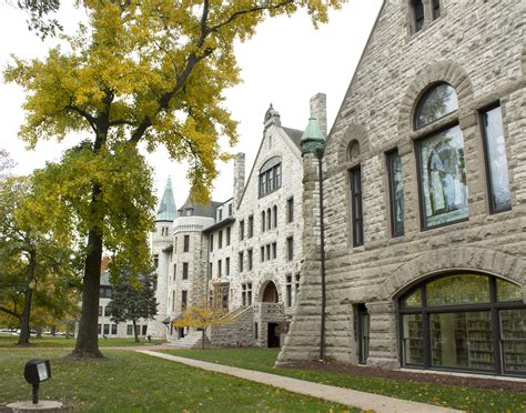 Lewis and Clark Community College: An Overview of the Godfrey, IL Campus