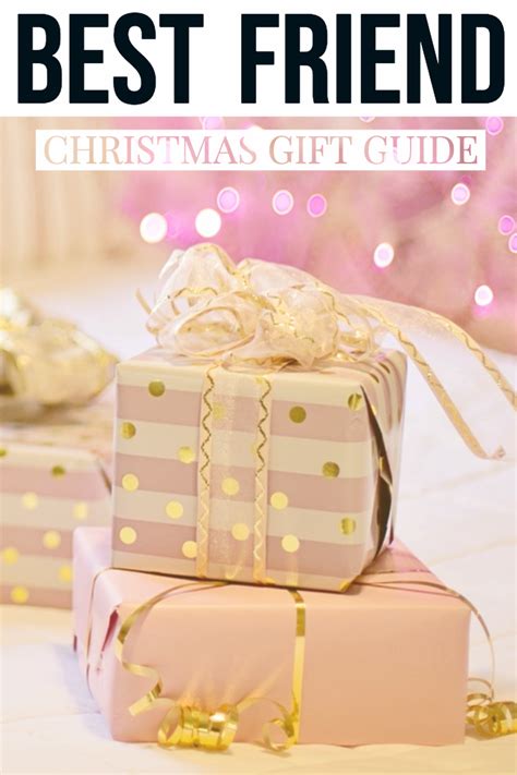 Christmas for Friends: A Guide to the Best Gifts, Traditions, and Celebrations