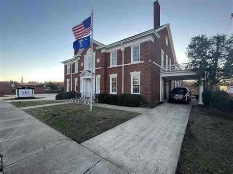 A.O. Smith Funeral Home: A Legacy of Compassion and Care Addressing Common Pain Points Motivations for Choosing A.O. Smith Funeral Home Tips and Tricks for Planning a Funeral Frequently Asked Questions (FAQs)