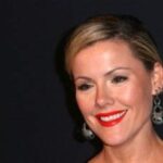 Kathleen Robertson Net Worth: A Comprehensive Breakdown