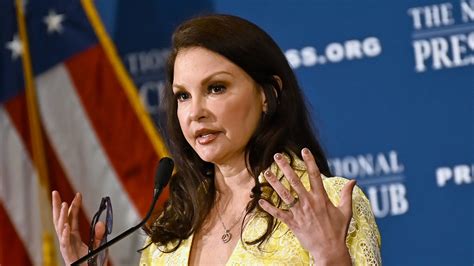 Ashley Judd’s Heartbreaking Search for Her Missing Friend, Angela Reed