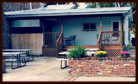 Front Porch Gordon GA: A Haven of Southern Charm and Hospitality