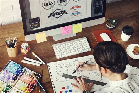 Graphic Designer Degree: Your Gateway to a Rewarding Creative Career