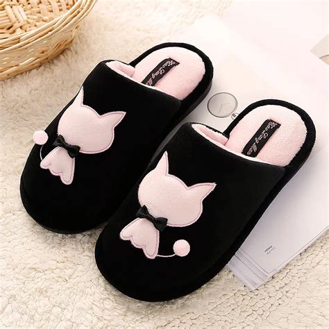Women’s Cat House Shoes: The Purr-fect Way to Relax at Home Why Women Love Cat House Shoes How to Choose the Right Pair of Cat House Shoes Tips and Tricks for Wearing Cat House Shoes How to Step-by-Step Clean Your Cat House Shoes 4 Useful Tables About Women’s Cat House Shoes