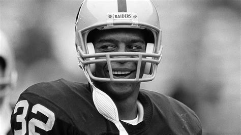 Marcus Allen: A Heisman Trophy Winner and NFL Legend