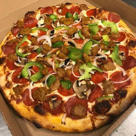 Uncle Tony’s Pizza: A South Burlington Gem
