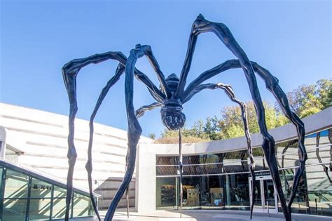 Explore the World of Arts with Captivating Jobs at Crystal Bridges