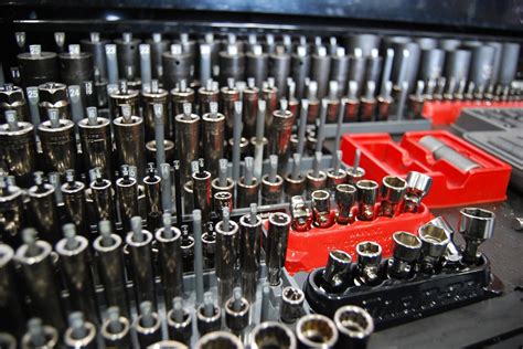 Millwright Tool List: The Essentials for Every Maintenance Professional