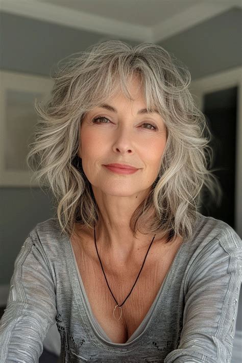 Shoulder Length Hair Over 50: A Symphony of Style and Versatility