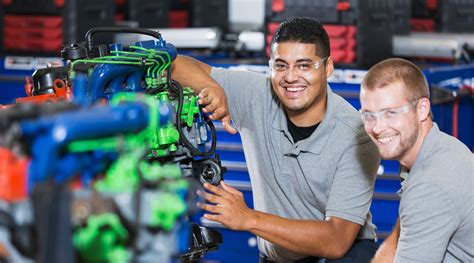 1 Auto Transport Scholarship: Empowering the Next Generation of Automotive Professionals