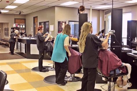 Lake Area Tech Cosmetology Program Empowers Watertown, SD Residents to Embark on Rewarding Careers Industry Demand and Earning Potential Comprehensive Curriculum and Hands-On Training State-of-the-Art Facilities and Experienced Instructors Career Development and Placement Assistance Real-World Projects and Client Services Motivations and Pain Points Frequently Asked Questions (FAQs) Conclusion