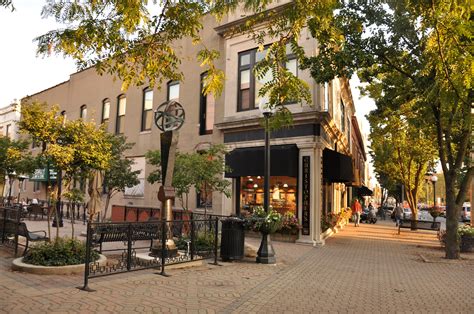 Restaurants Near U of I Champaign: A Culinary Adventure