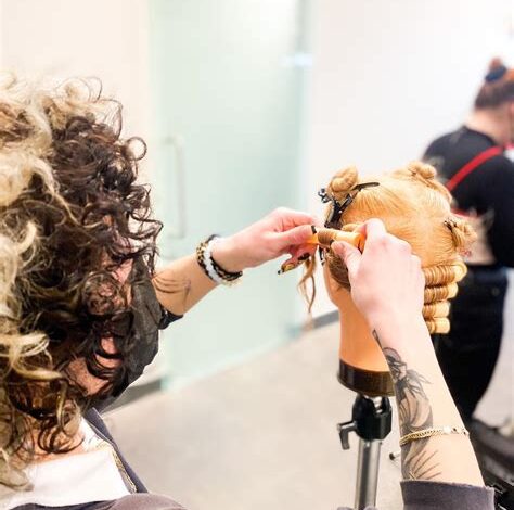 Paul Mitchell The School Milwaukee: Embark on a Cutting-Edge Hairdressing Journey