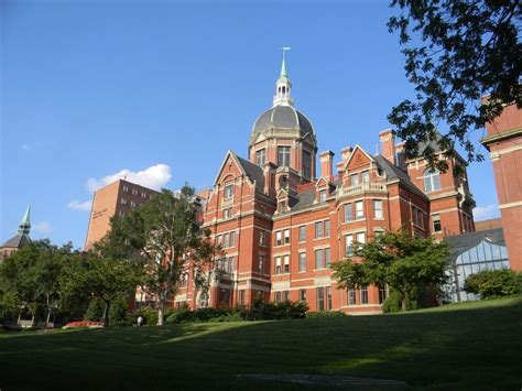 John Hopkins University: A Pioneer in AP Credit for College-Level Courses