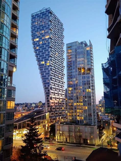 Granville Towers West: Vancouver’s Iconic Residential Masterpiece