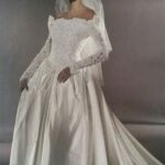 90s Wedding Dress: A Nostalgic Throwback for the Modern Bride Additional Tips for Finding the Perfect 90s Wedding Dress