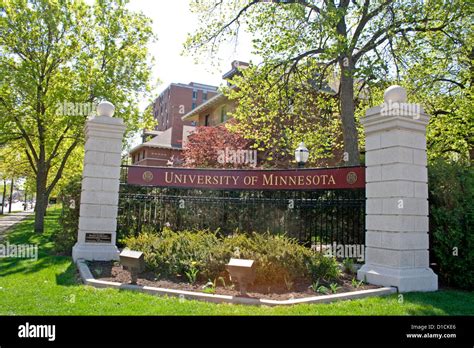 University of Minnesota Webcam: A Window to the Campus