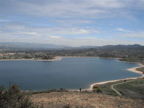Bard Lake, California: A Haven for Nature Lovers, Anglers, and Outdoor Enthusiasts