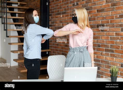 Alternative to a Handshake: Redefining Professional Greetings in the Post-Pandemic Era