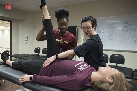 Elon University Department of Physical Therapy: Advancing Healthcare through Innovation and Collaboration