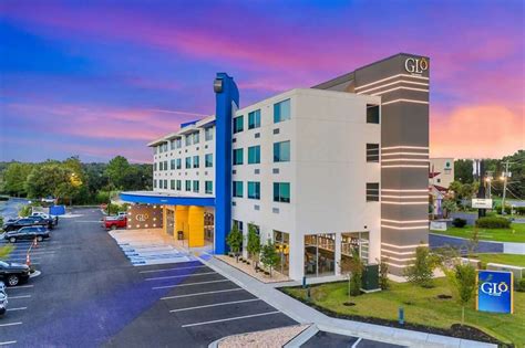 Hotels Along Route 95: A Travel Guide for Every Budget Luxury Hotels for the Discerning Traveler Business-Friendly Hotels for the Road Warrior Budget-Friendly Hotels for the Value-Conscious Traveler Tips and Tricks for Planning Your Hotel Stay Why Matters and Benefits Pros and Cons Conclusion Additional Tables