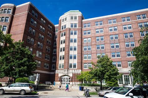 Regis Hall: A Cornerstone of Loyola University Chicago’s Campus