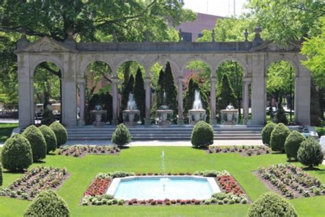 Monmouth University Campus Tour: An Insider’s Guide to Exploring the Halls of Excellence