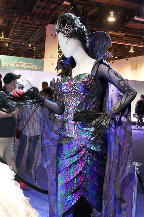 Costume Attendant Meaning: Unlocking the Enchanting World of Costumes