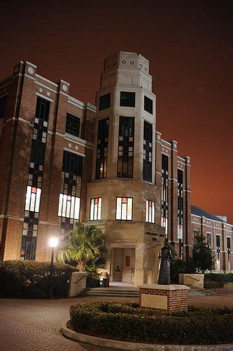 Loyola University Library New Orleans: A Research Oasis Amidst the Vibrant City