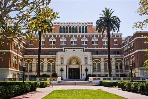 University of Southern California Virtual Tour: Explore the Heart of Los Angeles