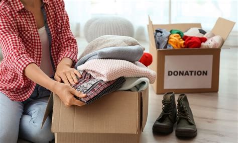 Donating Clothes for Money: A Lucrative Way to Declutter