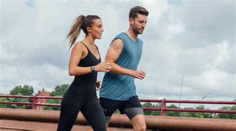 Distance Running Powerhouse: Fueling Your Engine for Peak Performance