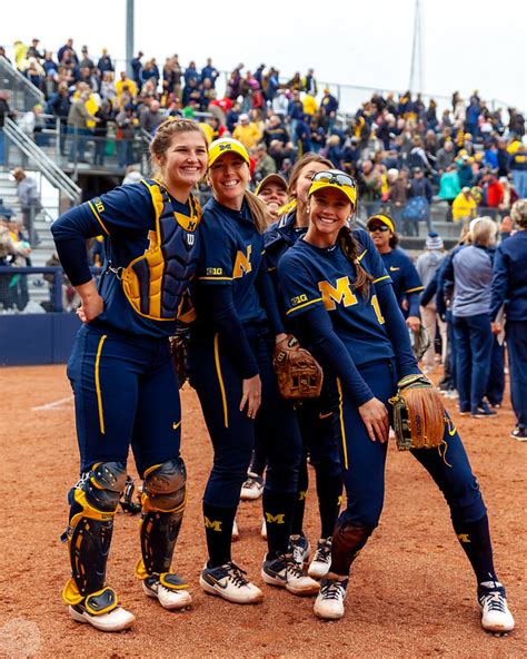 Experience Excellence at the U of M Softball Camp