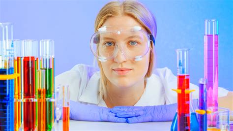 Chemistry Technologist Salary: A Comprehensive Guide to Earnings and Career Growth