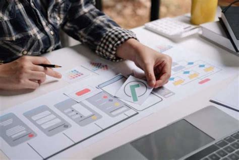 Salary Senior UX Designer: Expectations, Factors, and Earning Potential
