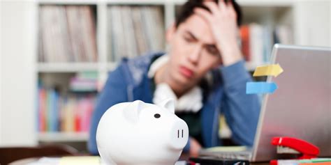 Broke College Student? Here’s How to Make Ends Meet