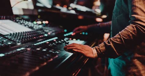 Best Schools for Audio Engineering: Shaping the Soundscape of Tomorrow