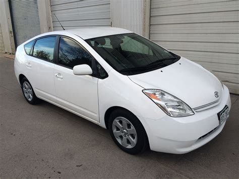 2005 Toyota Prius MPG: Eco-Friendly Driving at Its Best