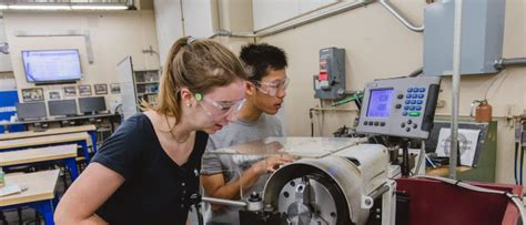 Experience EEC at UC Davis: Engineer a World of Possibilities