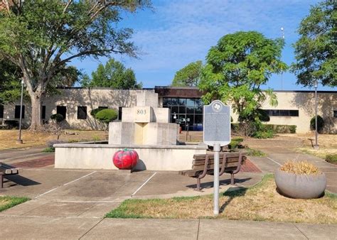 Lon Morris College: A Historical and Academic Legacy