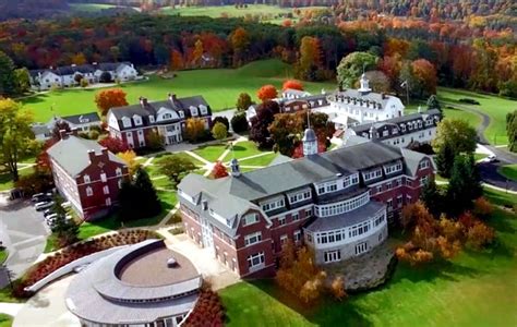 9 Academy Salisbury Ct: A Luxurious Oasis in the Heart of Salisbury