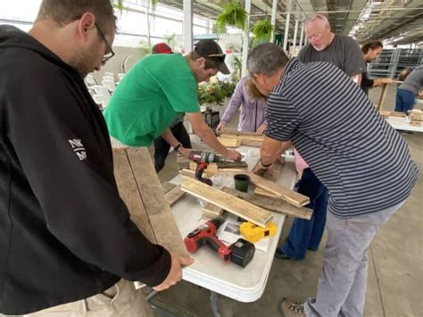 Neal Mast and Son Greenhouse Taps Associate Program to Expand Reach