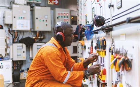 Education Required to Become a Ship Engineer