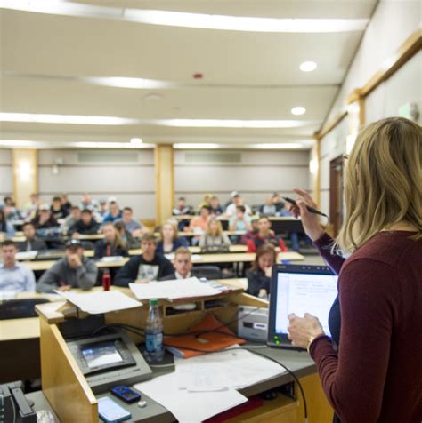 Future Faculty: Embarking on the Nontenure-Track Hiring Journey