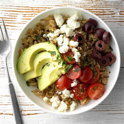 Microwave Meals for College Students: Convenience and Nutrition On the Go