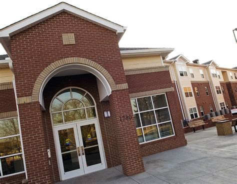 Winston Salem State University Housing: A Comprehensive Guide for Students Types of Housing Cost of Housing Amenities Choosing the Right Housing Option Housing Application Process Housing Contract Moving In Living in University Housing